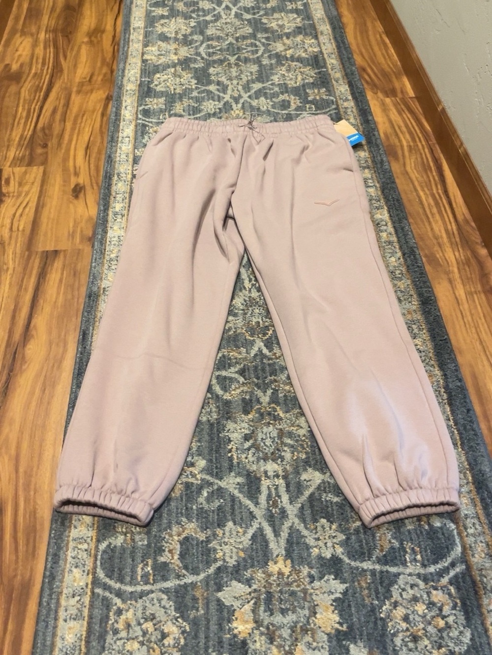 Men’s hoka joggers